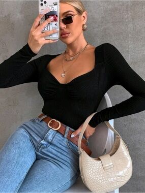 Zara Black Ribbed Knit Long Sleeve Crop Top Shirt Sweetheart Bust Neckline Small